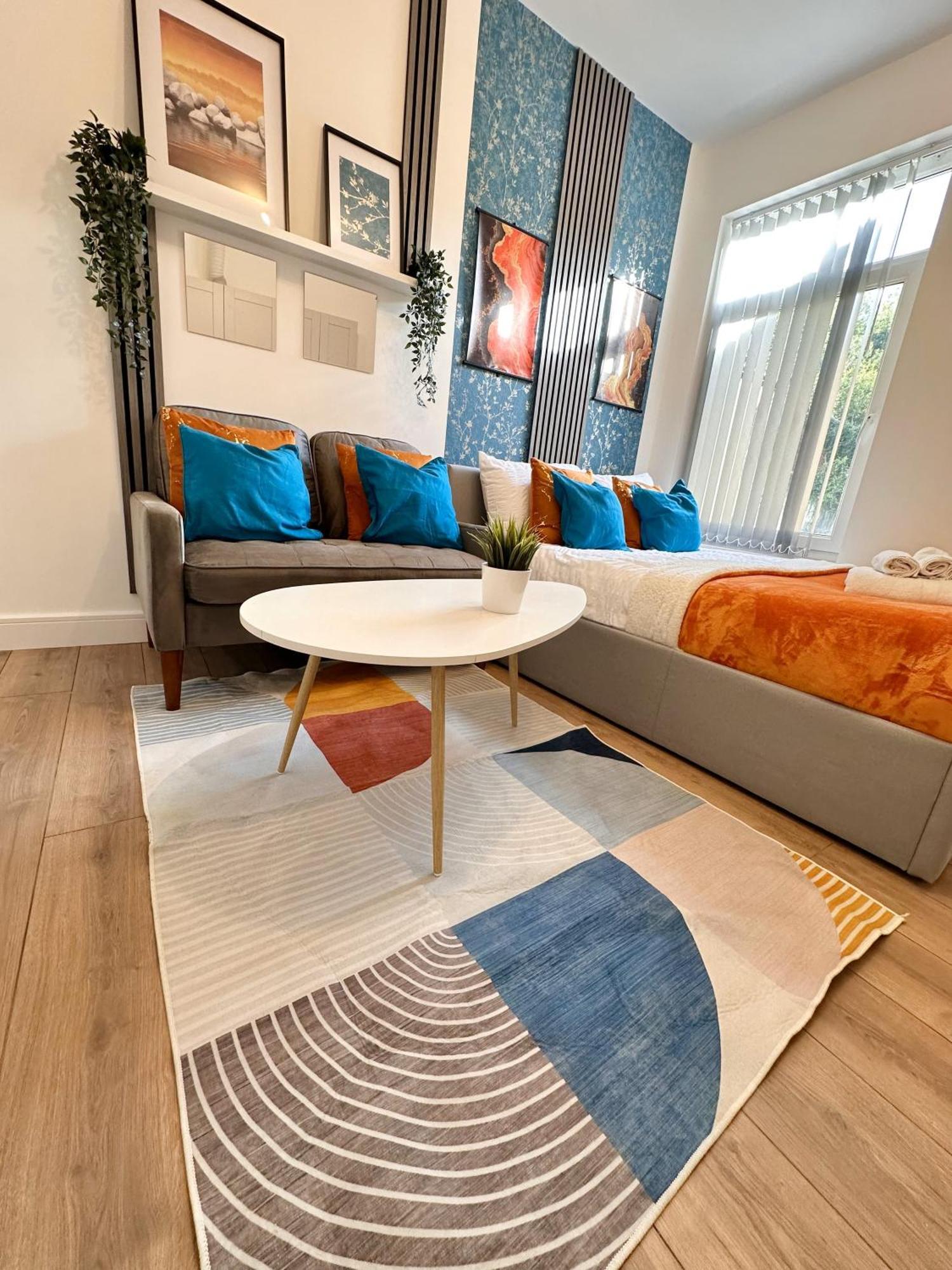 R4 Luxury Studio En-Suite Room In Harborne Lane By Queen Elizabeth Hospital Birmingham Bagian luar foto
