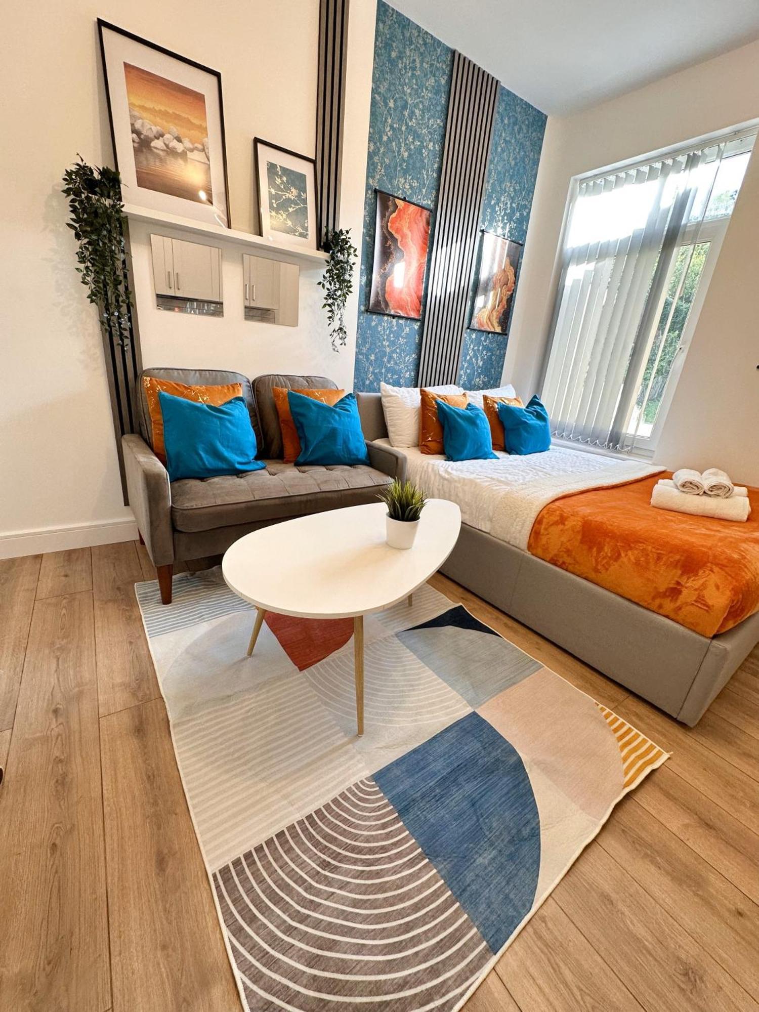 R4 Luxury Studio En-Suite Room In Harborne Lane By Queen Elizabeth Hospital Birmingham Bagian luar foto